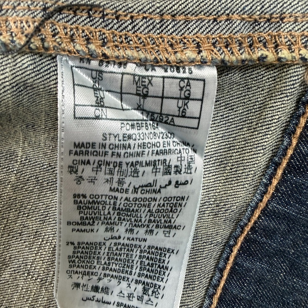 Guess Black Logo Patch Denim Jacket - image 5